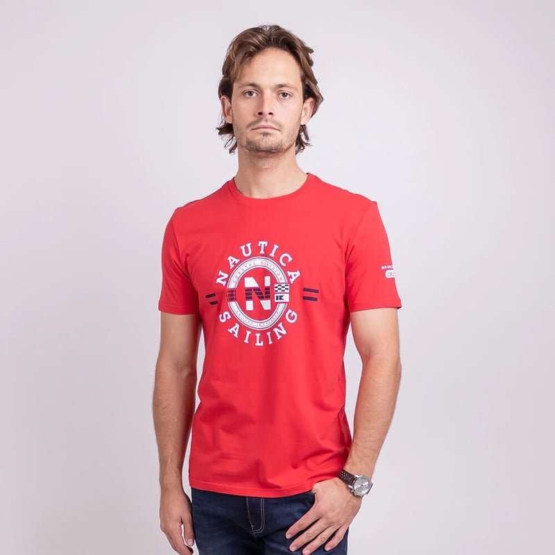 Stylish Way To Wear Red