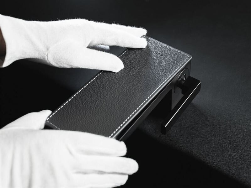 AXOR Places of Origin - Culture of Craftsmanship - Leather - Sensuous Haptics and Perfect Aesthetics