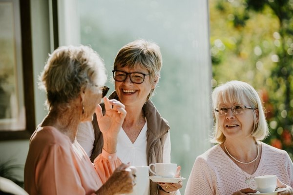 The 6 Points of Connection That Retirees Need to Combat Loneliness
