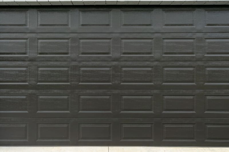 Choosing the Right Garage Door for Your Home