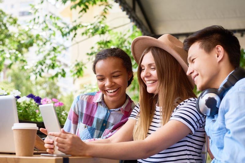 Is the 3‑Minute Song Dead? 4 TikTok Lessons Radio Must Adopt in 2026