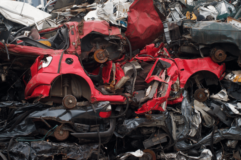 Finding Quality Engines and Scrap Yard Services