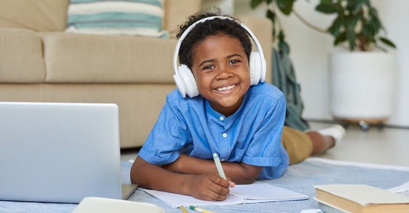 Digital Vs Traditional - A Side-by-side Comparison Of Learning Outcomes In 2025