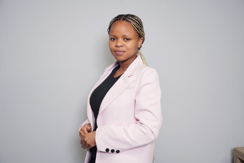 Where Training Ends and Insight Begins - Academic Thinking in Action