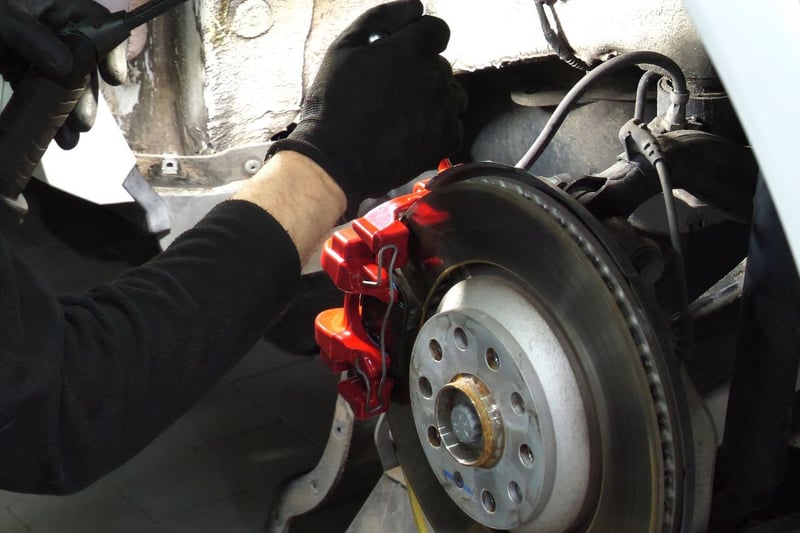 Moreleta Service Centre Releases Guides on Battery Drain Diagnosis and Pre-Trip Brake Safety