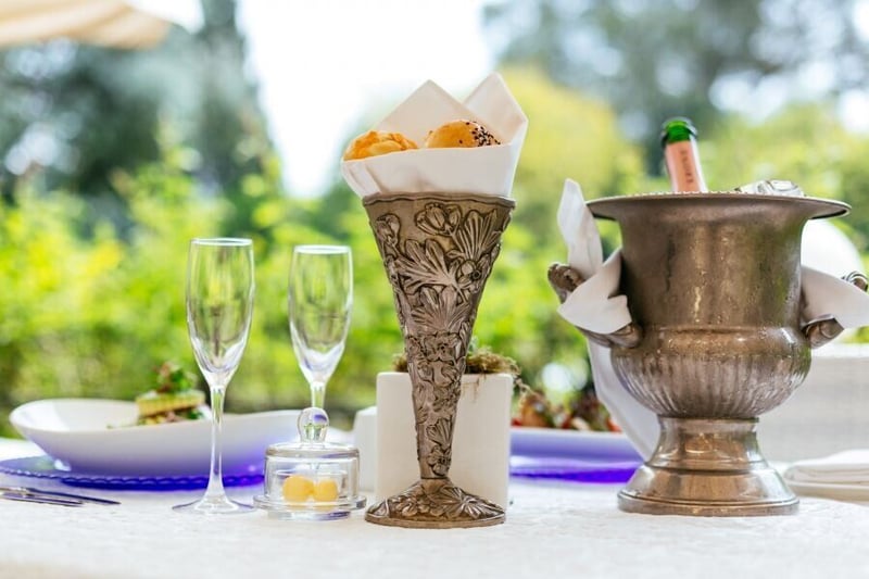 Decadent Romance at the Fairlawns Boutique Hotel and Spa