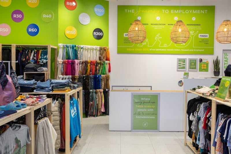 Canal Walk Partners with U-turn to Combat Homelessness at New Thrift Shop