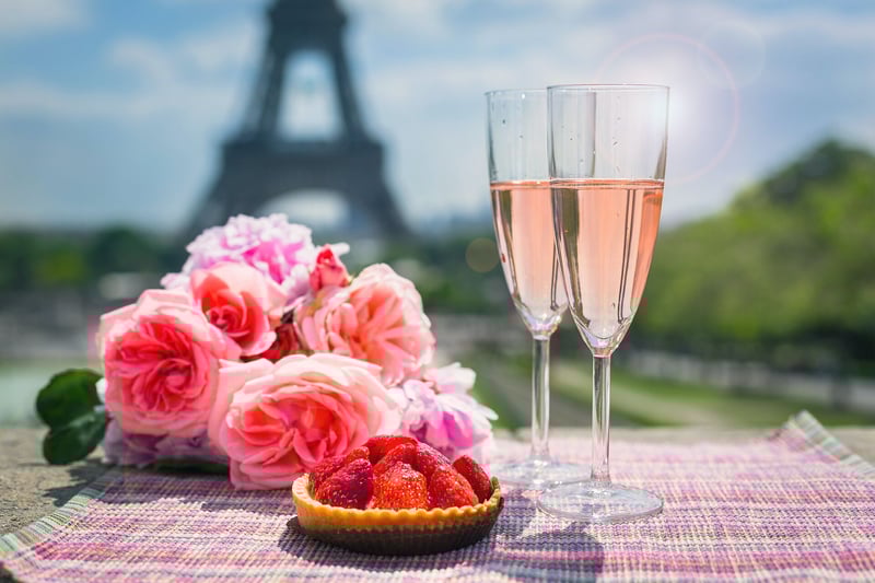 Romantic Spots To Visit On Your Next Trip To Paris