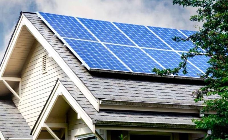 Illuminating the Divide - Contrasting Solar Power for Apartments and Houses