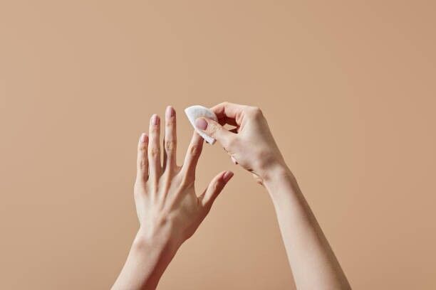 Does Danger Lurk at Your Fingertips? Nail Polish Remover – Friend or Foe