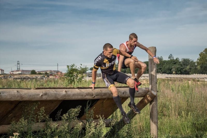 Jeep Team OCR Champ, Van Tonder, Wins Toyota Warrior Season Opener