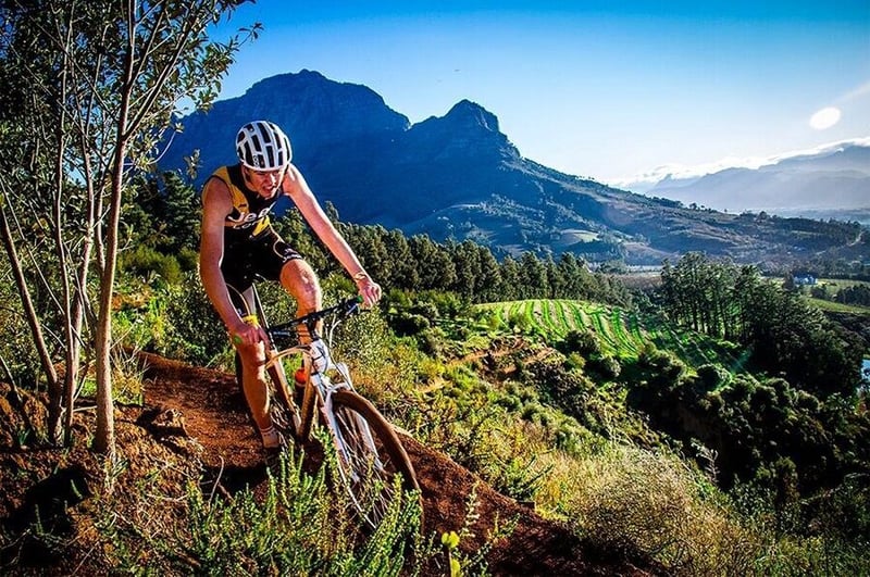 Jeep Team's Michael Lord wins Standard Bank Banhoek Duo