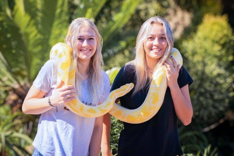 Moms get in free to Crocworld this Mother’s Day!