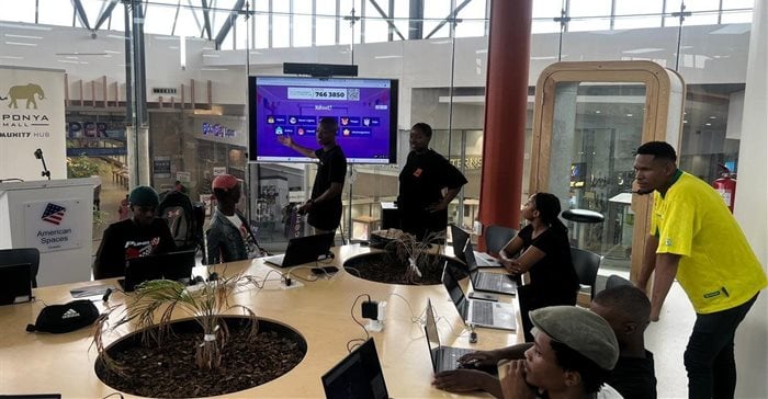 WeThinkCode Students Deliver Digital Skills Training Through Income Backed Pathways