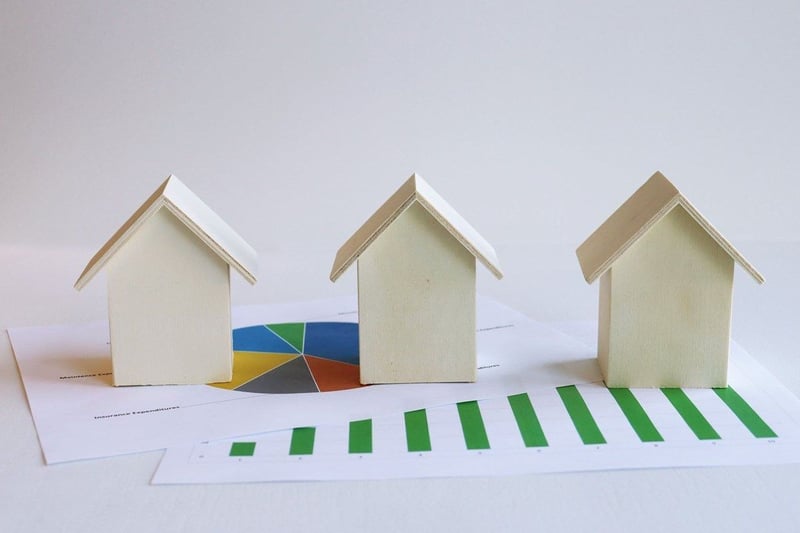 Younger buyers spend ~R1.3m while over‑60s average R2.4m as South Africa’s housing market splits by age