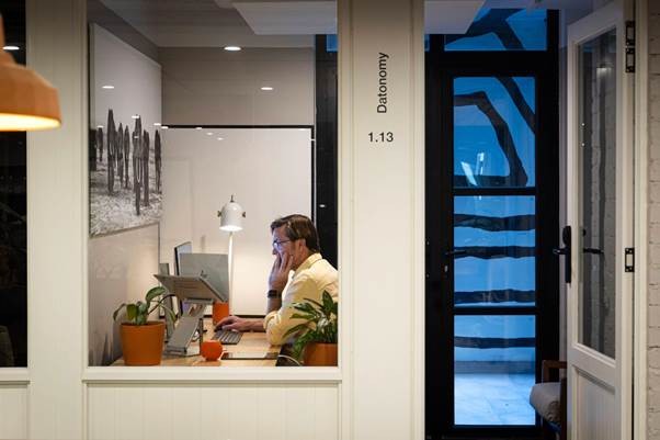 The death of the cold call - Why proximity-based ecosystems are the new LinkedIn
