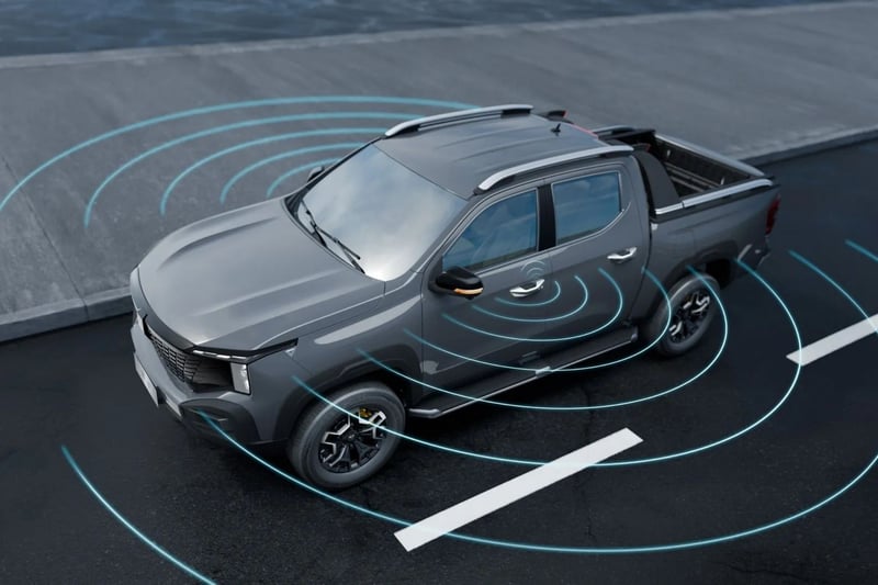 Top Chinese Car Brands Explains REEV Technology Behind the Changan Hunter Range-Extender Bakkie