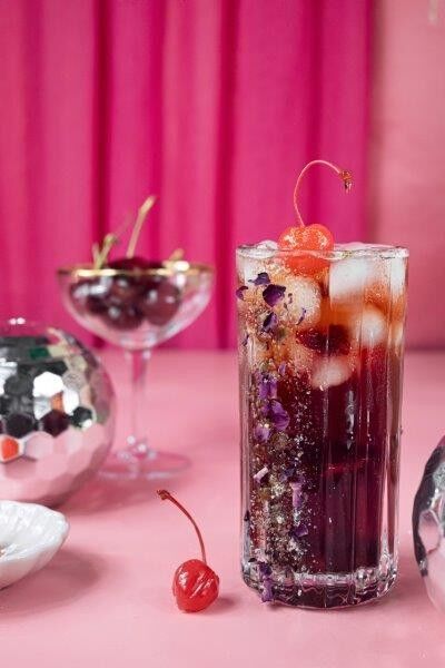 Make your Valentine’s Day Spectacular Rooibos Sparkling Tea Recipes!