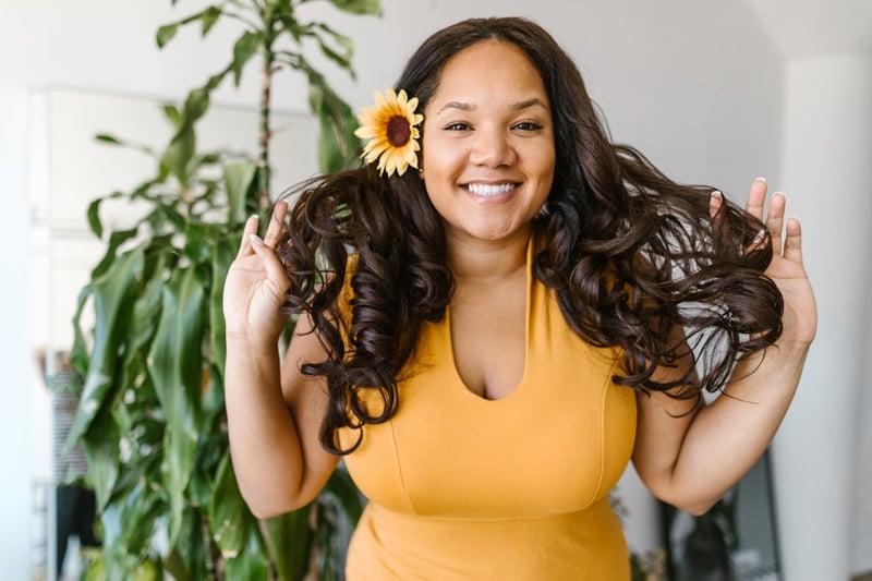 When hair breaks records - What extraordinary growth reveals about hair