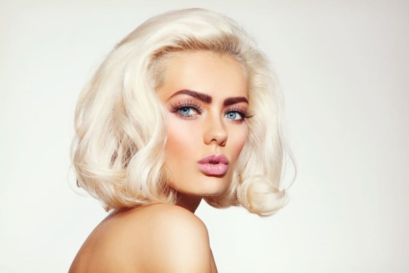 2 Right Shades of Blonde to Choose this Spring
