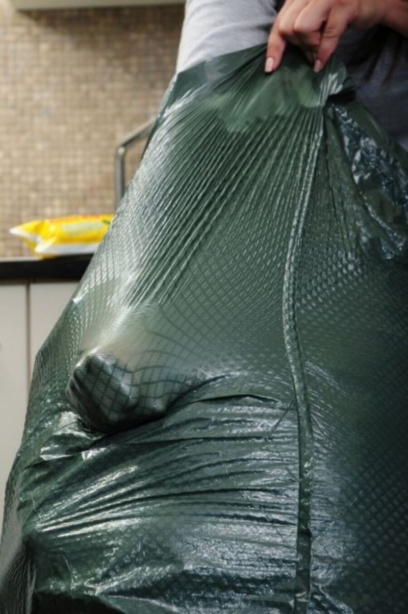 “We’re all going on a summer holiday" with GLAD in our bags!