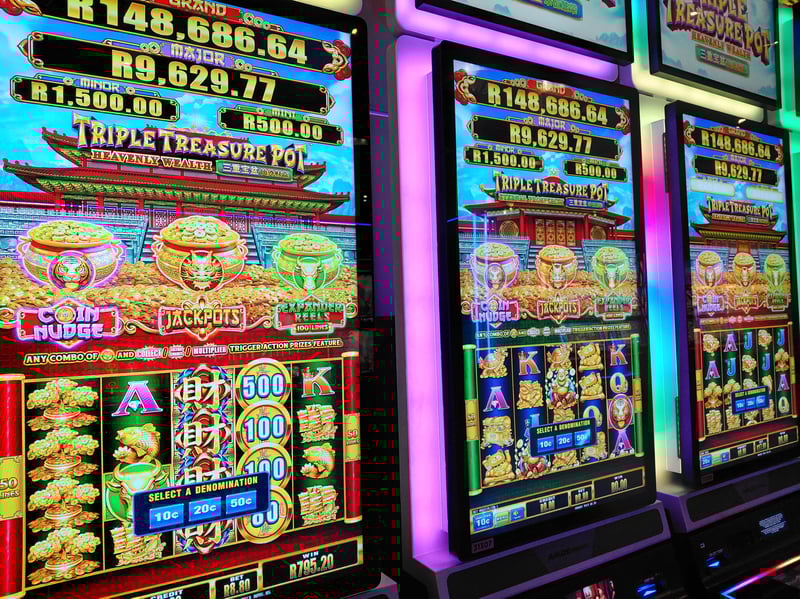 Emperors Palace Spins Toward Hyperspeed