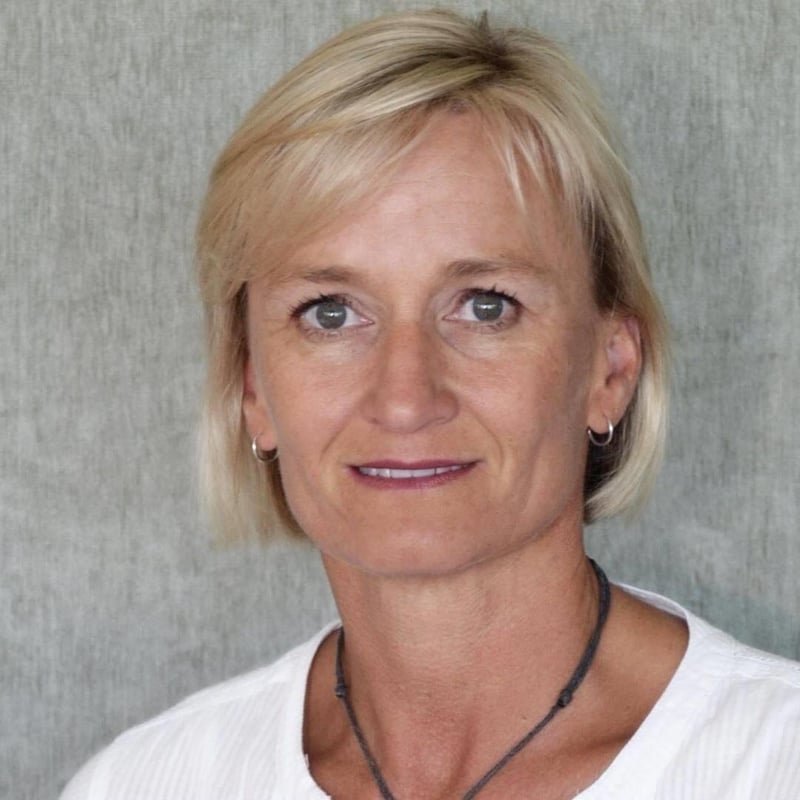 Louise du Plessis - The Visionary Agent Behind Langebaan’s Most Expensive Property Sale Ever