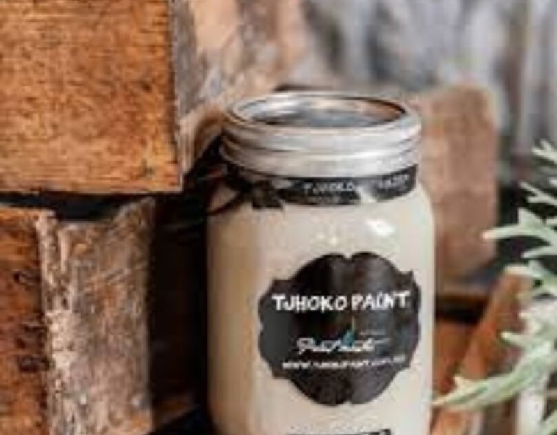 Make A Chest Of Drawers With Tjhoko Paint