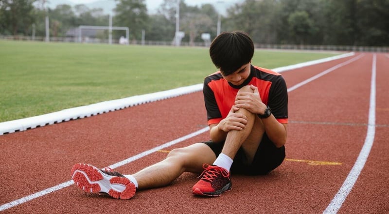 The Chiropractors Publishes New Guides on Screen-Related Strain and Recurring Sports Injuries