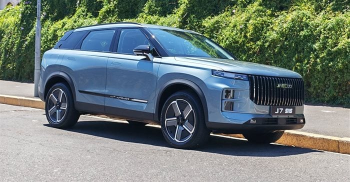 Jaecoo J7 SHS Hybrid Impresses With Range And Value In Competitive SUV Market