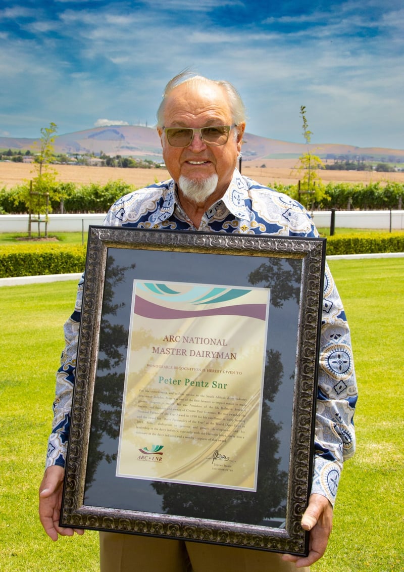 Groote post patriarch honoured for contribution in SA Dairy