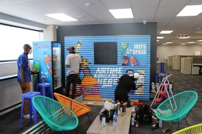 Lucky makes most of a Twizza moment!