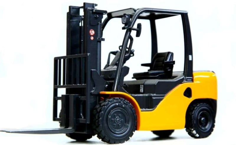 Exploring Forklift Options - IC, Electric, Lithium-Ion, and Warehousing Forklifts