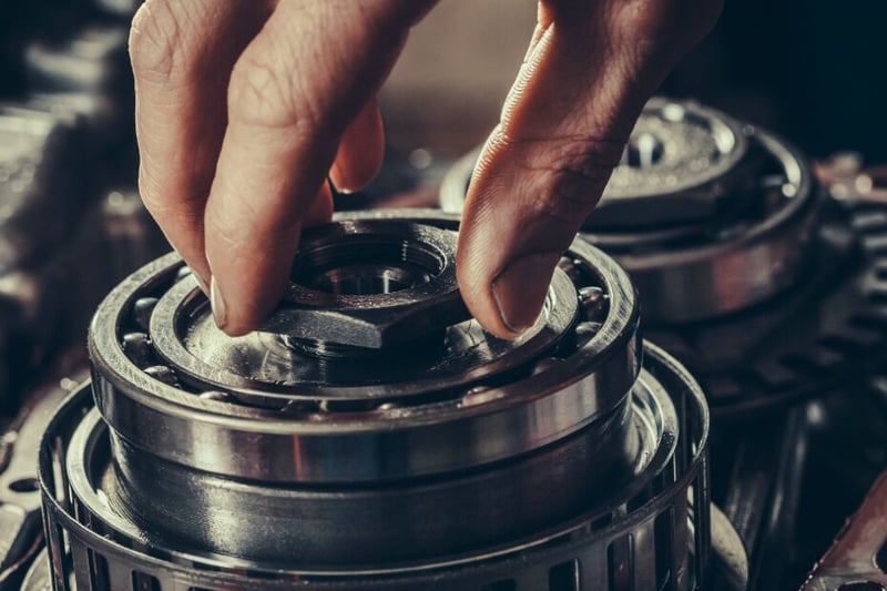 What to Know Before You Book Gearbox Repairs or Services