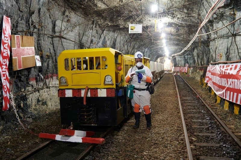 Sibanye-Stillwater begins consultations on potential closure of Kwezi shaft, risking ~1,114 jobs