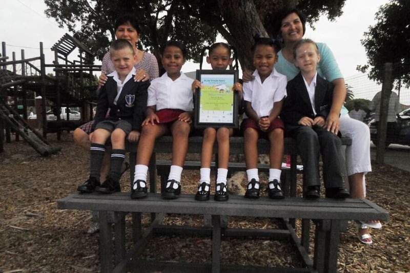 Kabega Primary Wins Clean-up And Recycle Competition