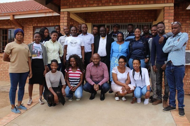 DE BEERS PARTNERS WITH NYDA TO CREATE ENTREPRENEURIAL OPPORTUNITIES IN LIMPOPO COMMUNITIES