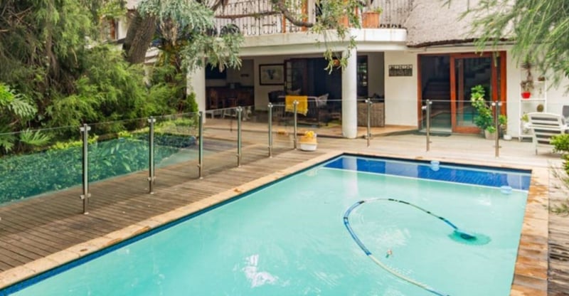 Two Speed Property Market Emerges As Downsizing And Luxury Demand Reshape Housing Trends