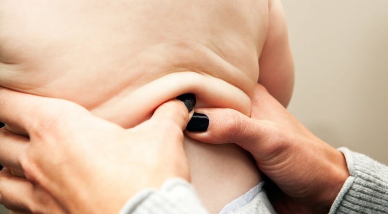 The Chiropractors Publish New Educational Guides on Desk-Related Pain and Infant Colic Relief