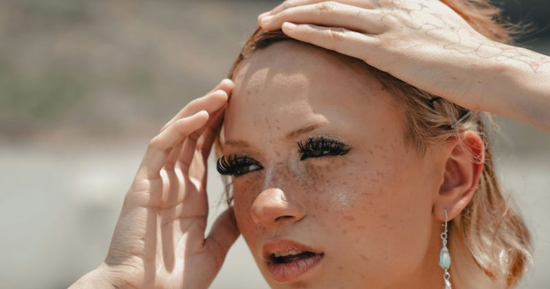 Technological Innovations in Lash Products - Transforming the DIY Lash Market