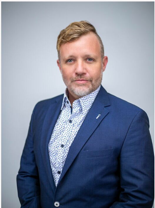 Black Friday Deals vs Debt How to Stay in Control in Tough Times