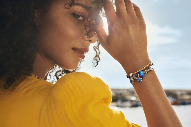 Seek the sun with Pandora