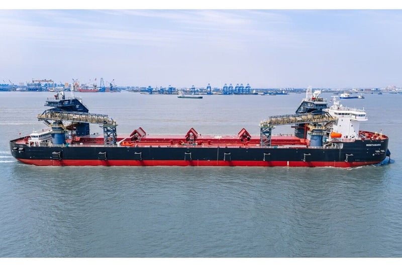 CSL Marks the Completion of the First Vessel in World-Leading Transhipment Fleet for Simandou Project
