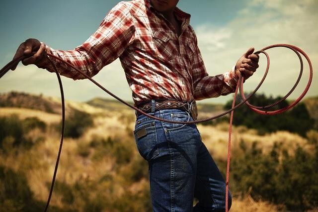 Steal these Celeb’s Style, with Wrangler’s range of denim jeans