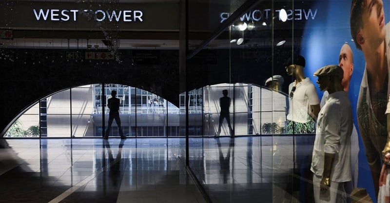 South African Consumer Confidence Rises As Holiday Optimism Boosts Spending Outlook For 2025