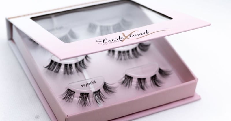 Lash Like a Pro - The Ultimate DIY Guide to False Lashes, Kits & Extensions at Home