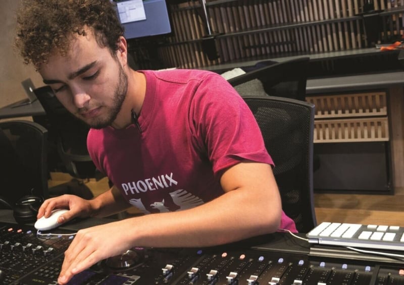 Calling All Aspiring Sound Engineers R130k In Prizes Up For Grabs In Mastermix Competition