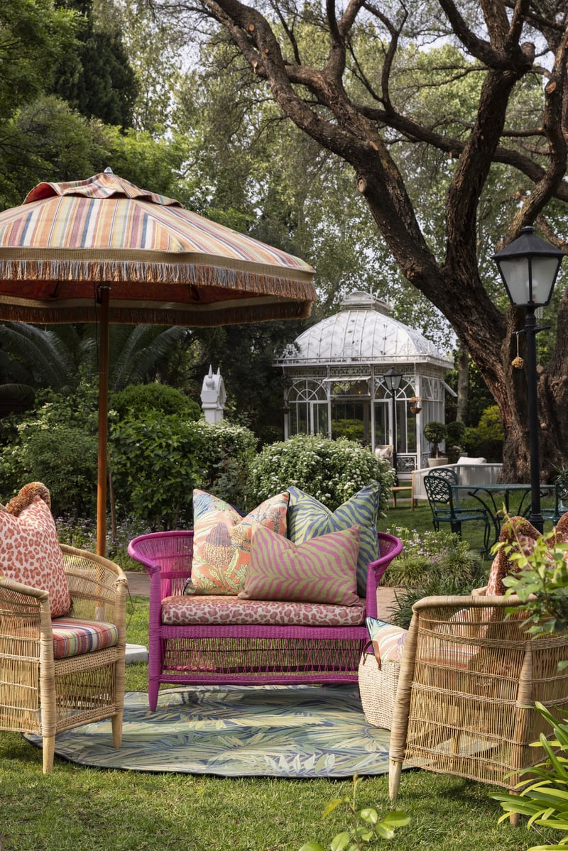 Giava Interiors Unveils the Art of Summer Entertaining - Hosting Like a Goddess Indoors and Outdoors