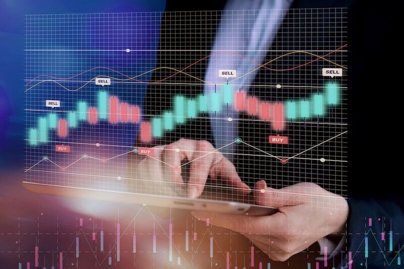 The Pros and Cons of Trading