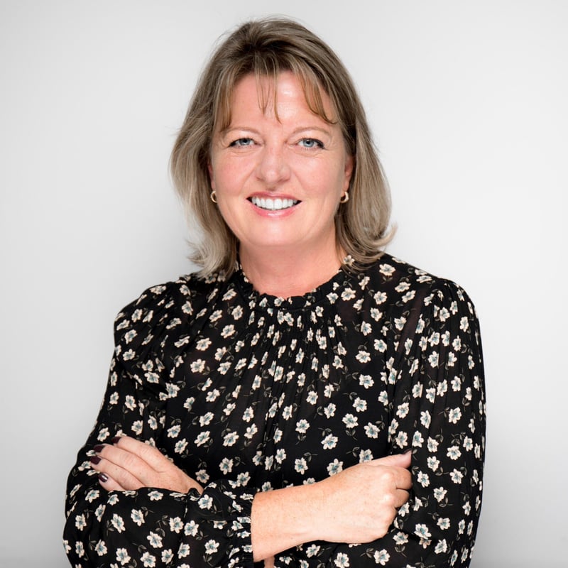 Tracey Henry - A 26-Year icon of social investment honoured as she steps down from Tshikululu